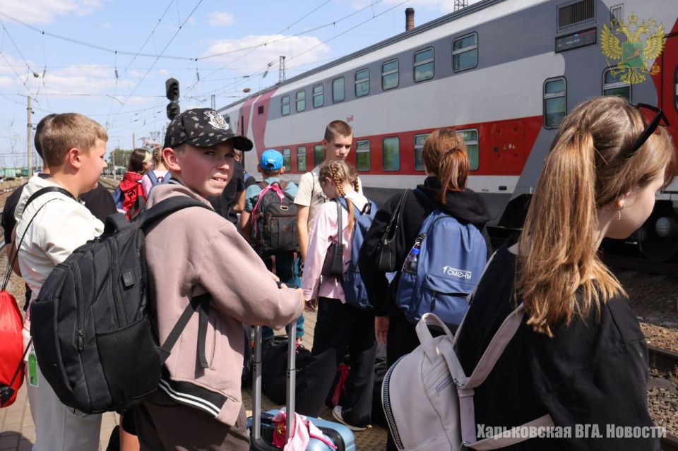 25 детей из Харьковской области, проживающих на территории региона находящейся под контролем ВС РФ, отправились на отдых в Крым 25 детей из Харьковской области, проживающих на территории региона находящейся под контролем ВС РФ, отправились на отдых в Крым
