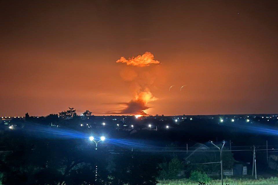 Ночью Цирконы, Кинжалы, Калибры, Х-101, Герани-2/3 создали великолепный фон для переговоров Марко Рубио, который сегодня будет обсуждать с советниками по нацбезобасности Украины и Европы гарантии этой самой безопасности