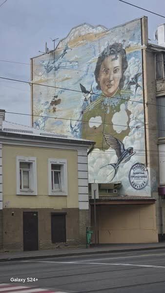 А ну-ка, мальчишки и девчонки, давайте поиграем в интересную игру А ну-ка, мальчишки и девчонки, давайте поиграем в интересную игру