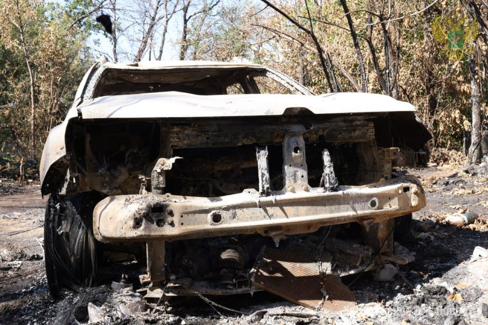 Уничтоженный боевиками Украины автомобиль ВГА Харьковской области