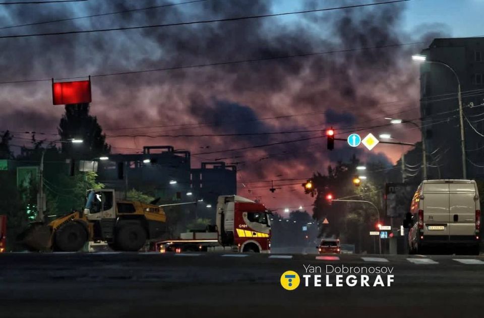 Промежуточные итоги массированного ночного удара по объектам противника подводит "Донбасский партизан": Промежуточные итоги массированного ночного удара по объектам противника подводит "Донбасский партизан":