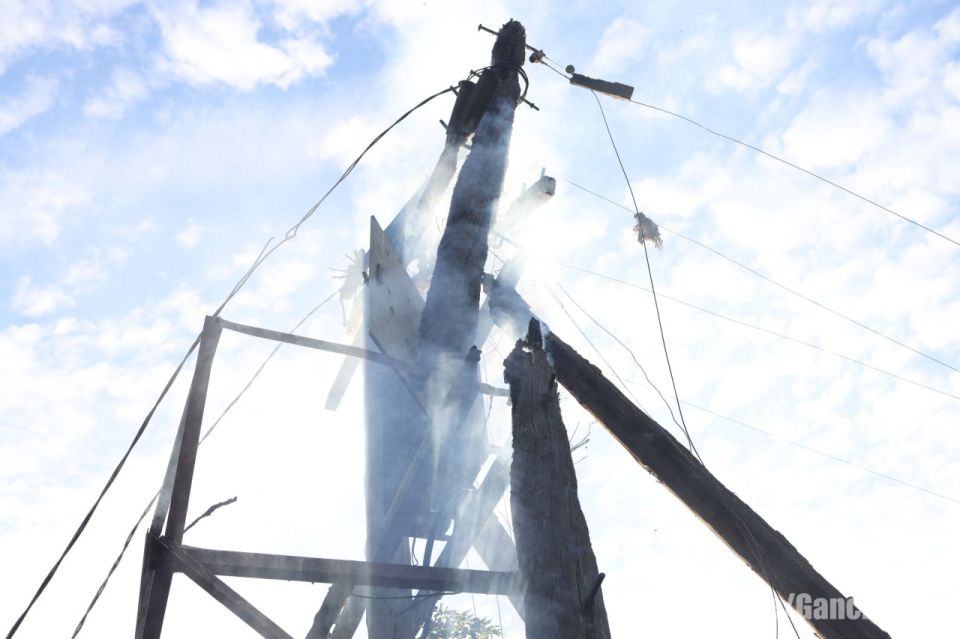 Виталий Ганчев: Боевики киевского режима, применяя FPV-дроны, нанесли удары по электрическому щиту в Лимане Втором и по электротрансформатору в Новоегоровке Купянского района