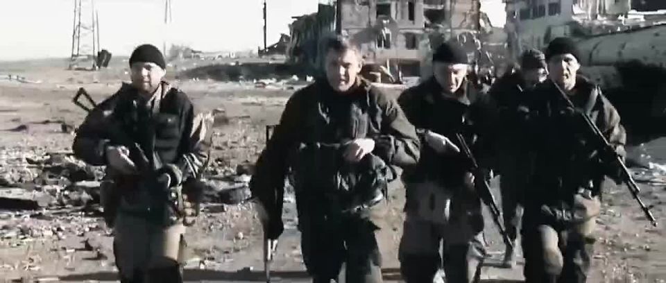 В этот день семь лет назад бандеровцы убили Александра Захарченко, первого главу ДНР