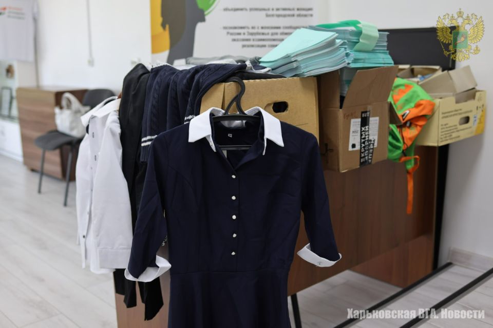    ,        V/           ,   ...