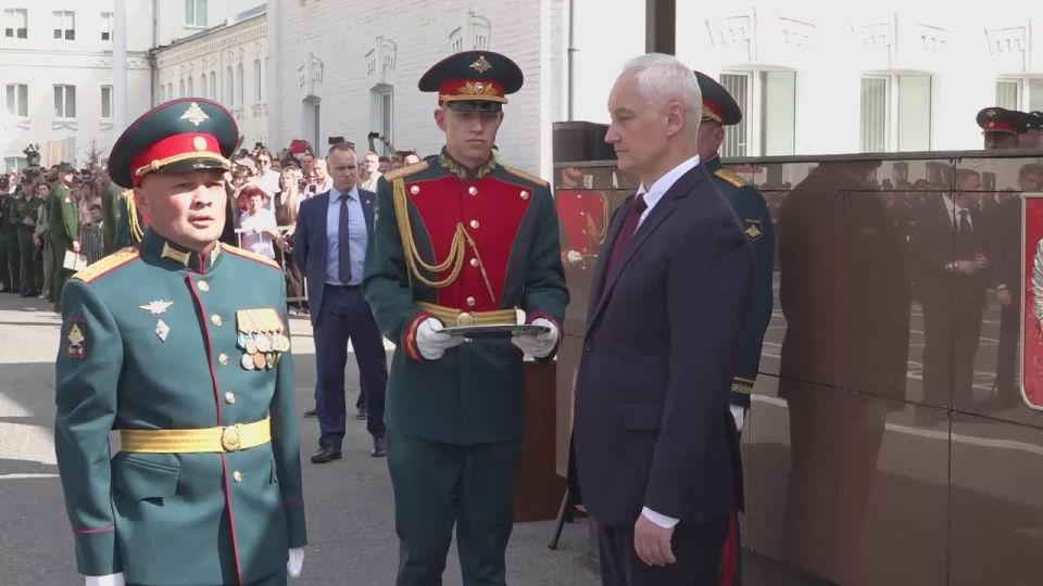 Александр Коц: Боевой «препод». Вообще-то, он ехал обучать бойцов на полигоне огневой подготовке