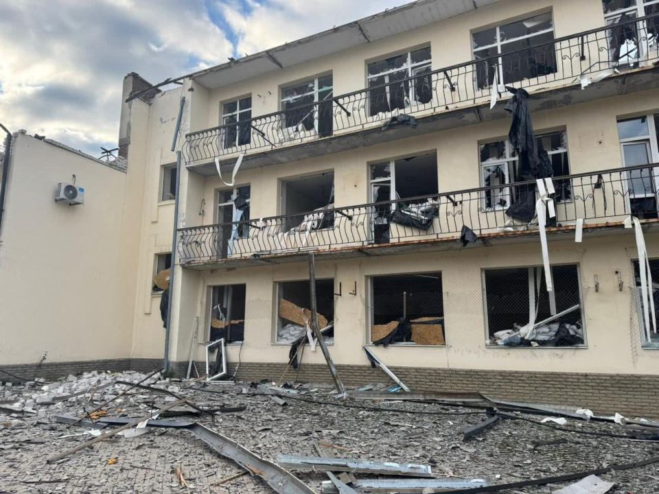 Олег Царёв: ВС РФ ночью нанесли удары по военным объектам в шести областях Украины Олег Царёв: ВС РФ ночью нанесли удары по военным объектам в шести областях Украины