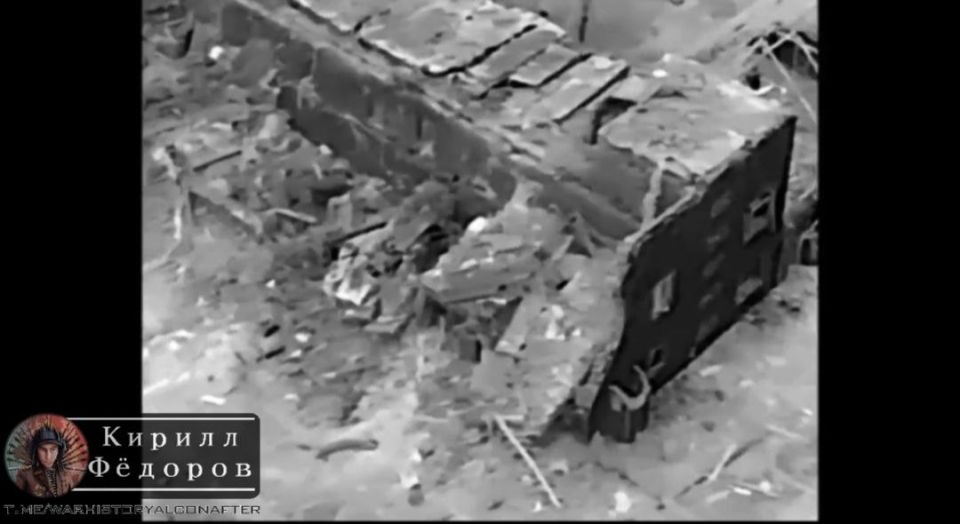 И бомбой вдобавок, чтоб не втыкали И бомбой вдобавок, чтоб не втыкали