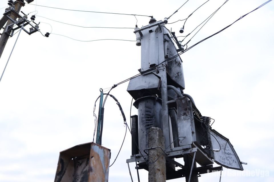 Виталий Ганчев: Боевики киевского режима, применяя FPV-дроны, продолжают наносить удары по электроэнергетической инфраструктуре на освобождённой территории Харьковской области Виталий Ганчев: Боевики киевского режима, применяя FPV-дроны, продолжают наносить удары по электроэнергетической инфраструктуре на освобождённой территории Харьковской области