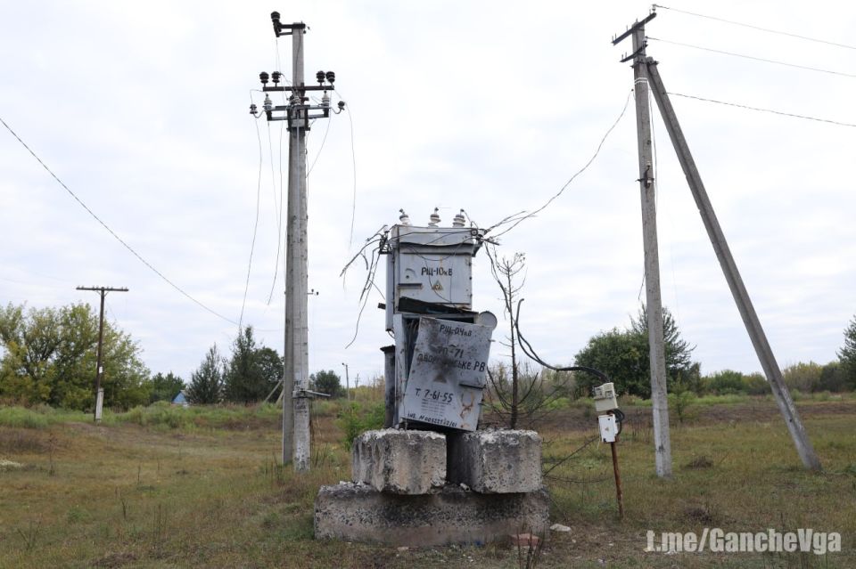 Виталий Ганчев: Боевики киевского режима, применяя FPV-дроны, продолжают наносить удары по электроэнергетической инфраструктуре на освобождённой территории Харьковской области Виталий Ганчев: Боевики киевского режима, применяя FPV-дроны, продолжают наносить удары по электроэнергетической инфраструктуре на освобождённой территории Харьковской области