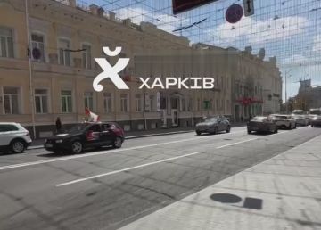 Тем временем в Харькове под усиленной охраной полиции прошёл автомобильный "марш равенства", устроенный местными ЛГБТ-шниками*