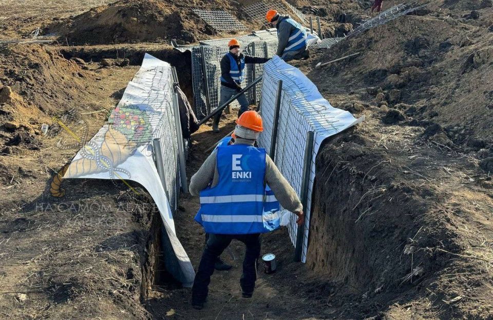  &quot;&quot;  &quot;    &quot;