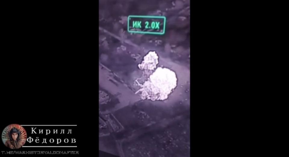 ВКС хоронит украинских боевиков ЗАЖИВО ВКС хоронит украинских боевиков ЗАЖИВО