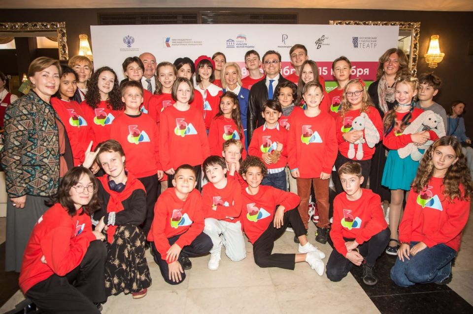 «Багдадский вор и черная магия»: именно этим спектаклем откроется 28 сентября на сцене Театра имени Владимира Маяковского VIII Большой Детский фестиваль «Багдадский вор и черная магия»: именно этим спектаклем откроется 28 сентября на сцене Театра имени Владимира Маяковского VIII Большой Детский фестиваль