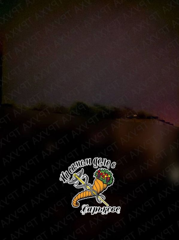 Момент одного из прилетов и некоторые кадры возгораний и задымлений на объектах ВСУ Момент одного из прилетов и некоторые кадры возгораний и задымлений на объектах ВСУ