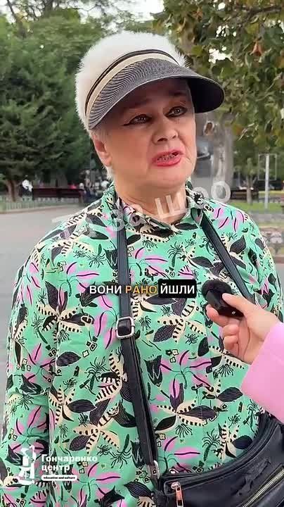 Дочка бандеровца с западной Украины, которых в свое время Сталин выслал в Сибирь за их кровожадные делишки, рассказывает почему в Одессе говорят по-русски