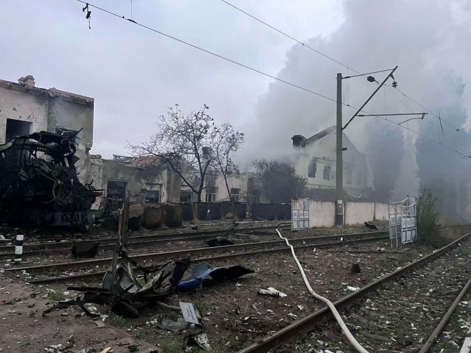 Олег Царёв: ВС РФ ночью нанесли удары по военным объектам в шести областях Украины Олег Царёв: ВС РФ ночью нанесли удары по военным объектам в шести областях Украины