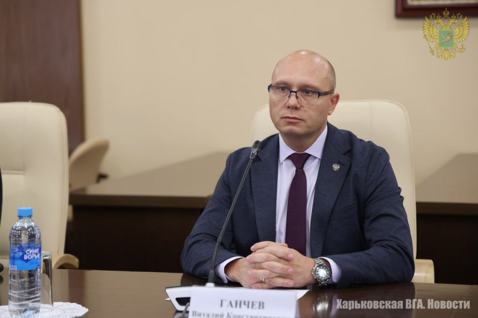 Делегация Военно-гражданской администрации посетила Владимирскую область: Глава ВГА Харьковской области Виталий Ганчев встретился с губернатором региона Александром Авдеевым Делегация Военно-гражданской администрации посетила Владимирскую область: Глава ВГА Харьковской области Виталий Ганчев встретился с губернатором региона Александром Авдеевым