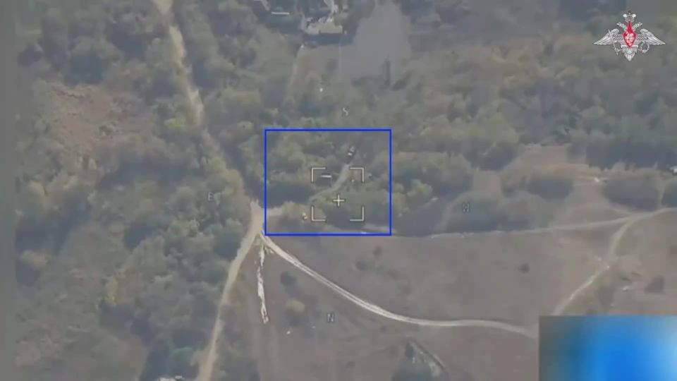 Удар ОТРК «Искандер-М» с воздушным подрывом по скоплению транспорта ВСУ , заявленного как РСЗО HIMARS, в районе села Средний Бурлук Харьковской области