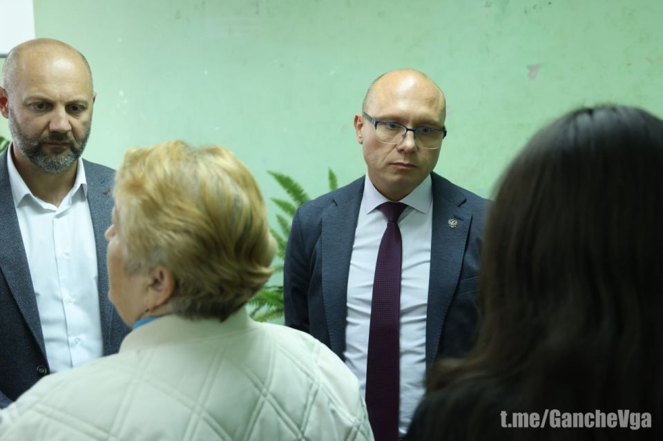 Виталий Ганчев: Провели встречу с харьковчанами, которые проживают в пунктах временного размещения Владимирской области Виталий Ганчев: Провели встречу с харьковчанами, которые проживают в пунктах временного размещения Владимирской области