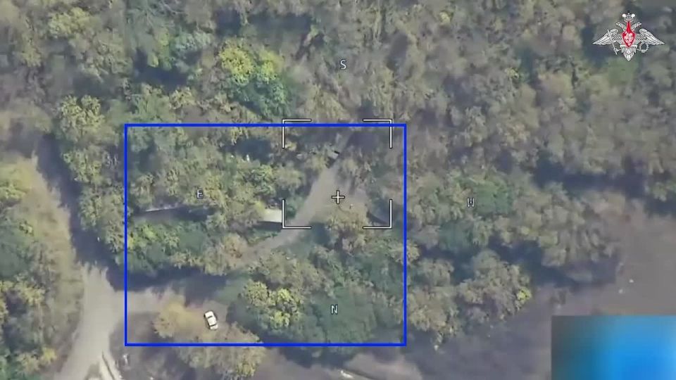 Минобороны России: Расчет оперативно-тактического ракетного комплекса «Искандер-М» нанес удар по скрытой позиции РСЗО «Химарс»