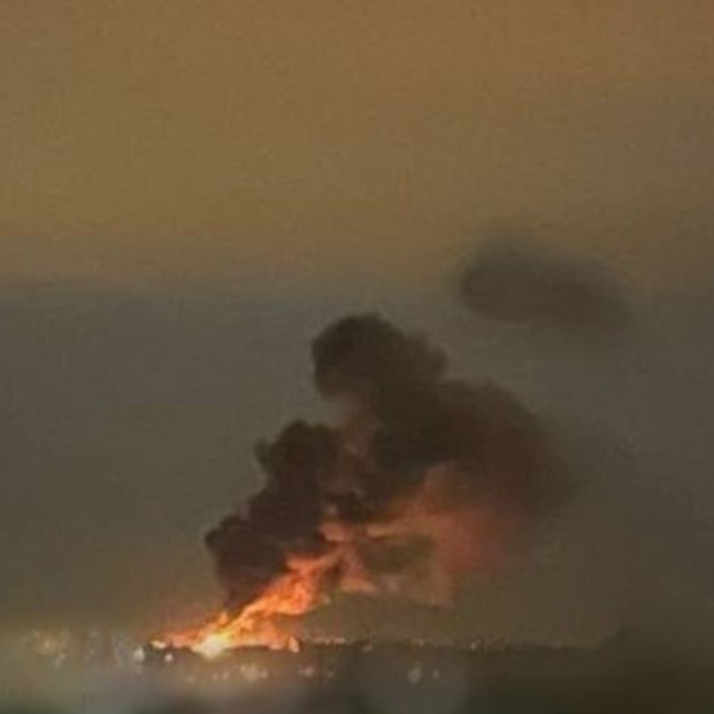 Минимум 20 мощных взрывов прогремело в Харькове Минимум 20 мощных взрывов прогремело в Харькове