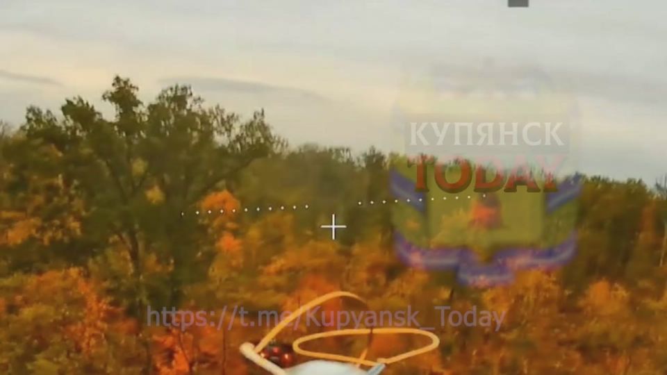 Купянское направление. Личный состав ВСУ продолжает попытки передвижения на автомобилях по населенным пунктам Купянского района и за их пределами, но операторы БПЛА ВС РФ быстро их обнаруживают и уничтожают