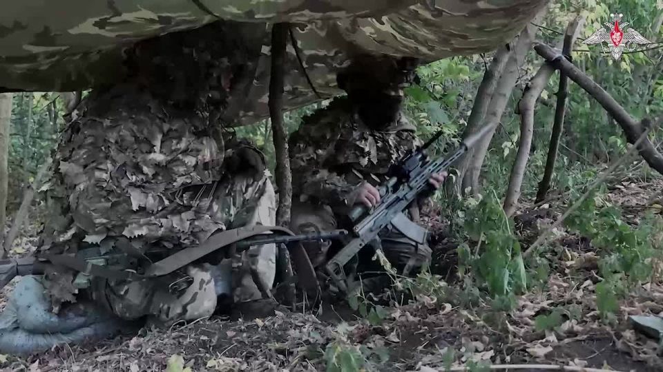 Минобороны России: Бойцы спецназа группировки войск «Запад» уничтожили вражеский БПЛА «Баба-Яга» на Сватовско-Купянском направлении СВО