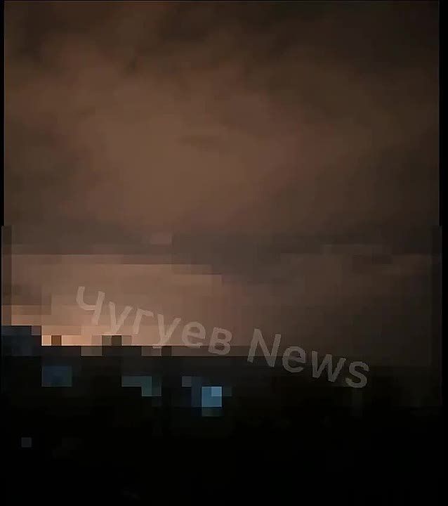 Не менее 15 взрывов прозвучало в Чугуеве Харьковской области, сообщают местные каналы