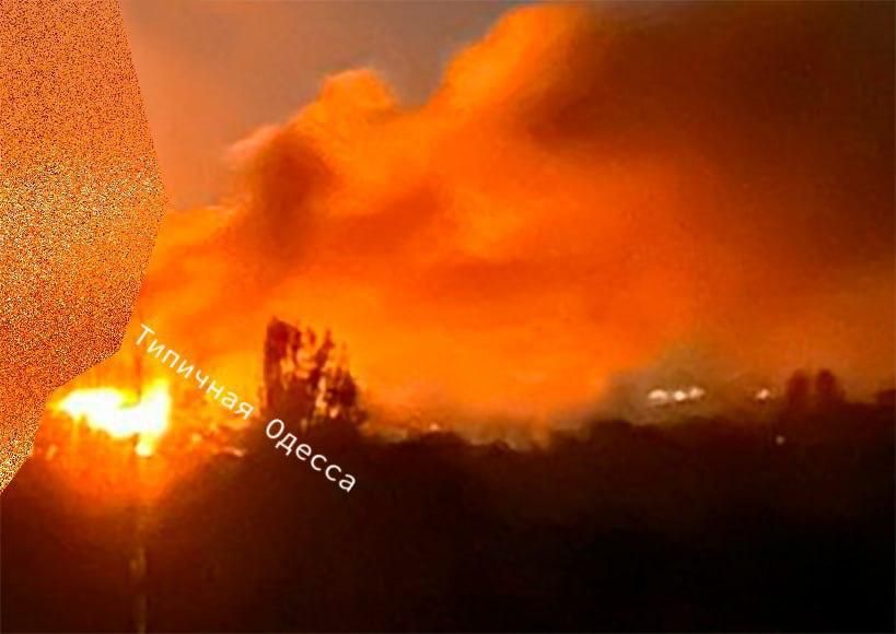 Минувшей ночью и в течение сегодняшнего дня по территории Украины был нанесён мощный комбинированный удар, под который попали ключевые объекты транспортной, топливно-энергетической и военной инфраструктуры Минувшей ночью и в течение сегодняшнего дня по территории Украины был нанесён мощный комбинированный удар, под который попали ключевые объекты транспортной, топливно-энергетической и военной инфраструктуры