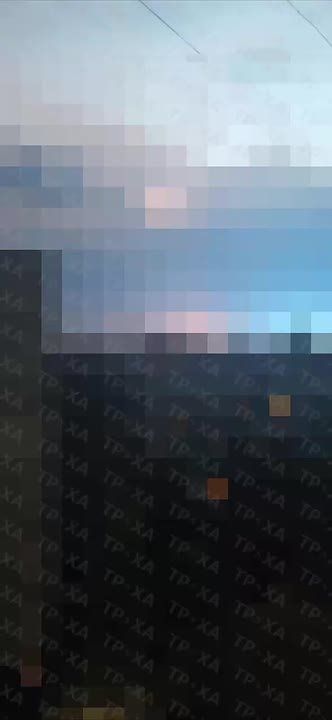 Очередные спецэффекты в небе над Харьковом, ознаменовавшие отключение электричества