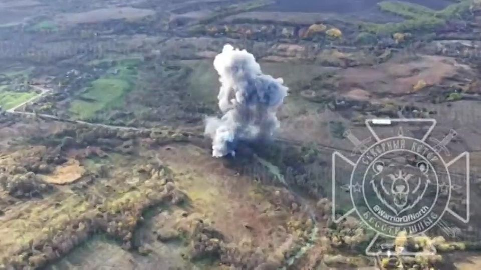 Уничтожение при помощи FPV-дронов заминированных боевиками ВСУ мостов в районе населенных пунктов Амбарное и Уды Харьковской области