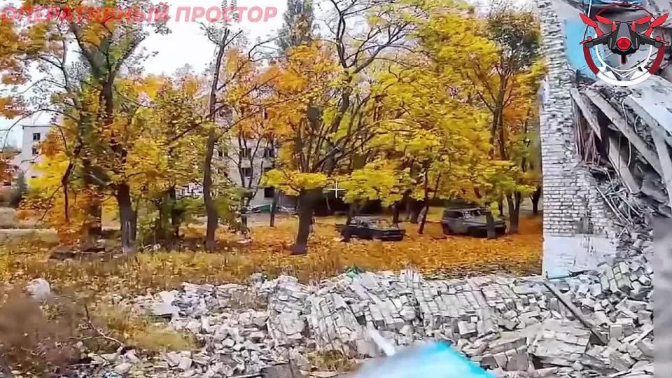 Дроновод #1_танковой_армии уничтожил транспорт ВСУ