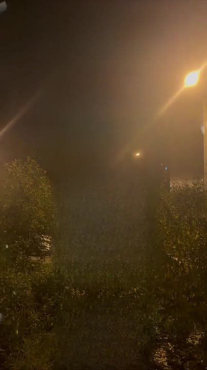 Видео: Харьков погрузился во тьму после гигантской вспышки на небе