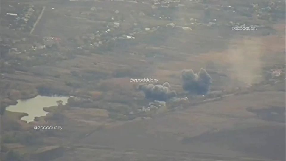 Евгений Поддубный: ФАБы складывают ПВД противника на юго-восточных подступах к Купянску