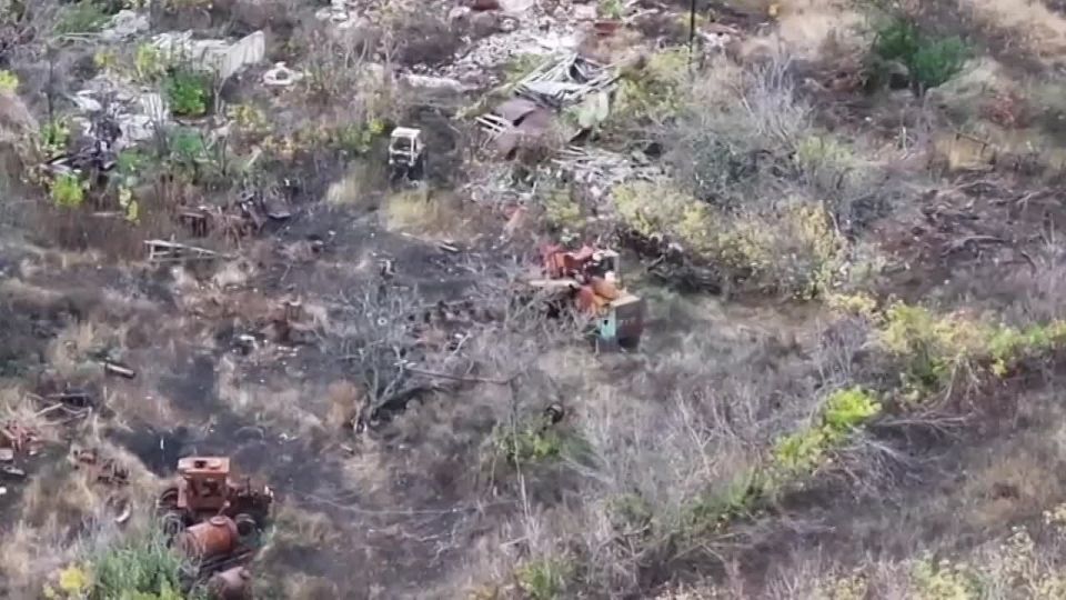 Гвардейцы 1-й танковой армии освободили населённый пункт Песчаное в Харьковской области и продолжают наступление! Вместе — только вперёд, к нашей Победе!