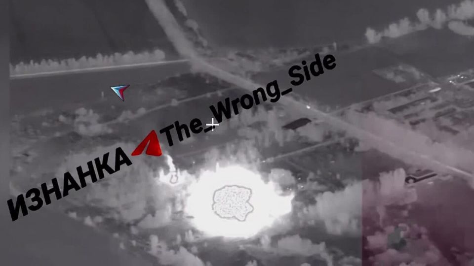 Удар двумя баллистическими ракетами «Искандер» по транспорту и дроноводам, осуществлявшим запуск Ан-196 «Лютый» в поселке Мартовое, Харьковская область