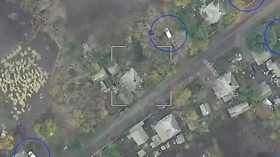 А вот и кадры работы по хохлячьему ПВД на купянском направлении