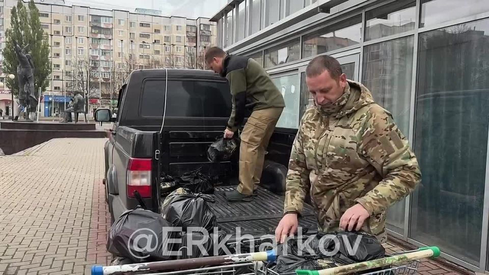 Волонтёры Центра помощи «Единой России» доставили гуманитарную помощь семьям беженцев из Харьковской области