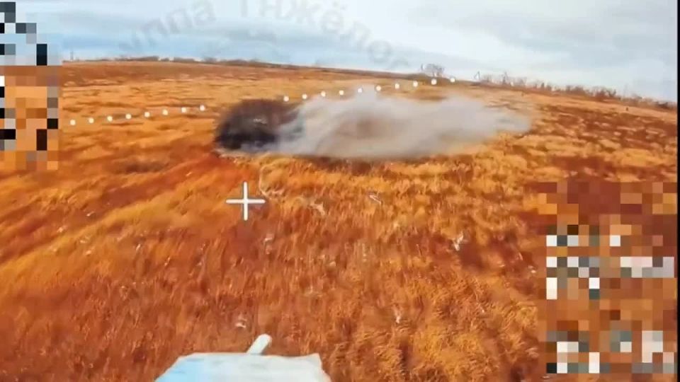 Видео с попыткой ВСУ сходить в контрнаступление в Харьковской области на американских БТР M113