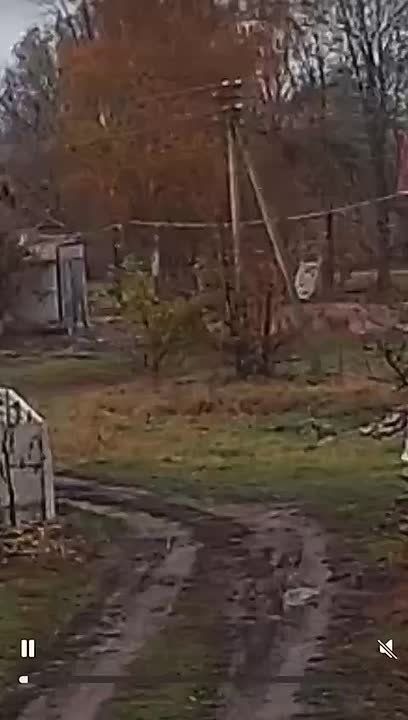 Велоподстава. Ты смотри, какое кино Мосфильм на Украине снимает! Везде засада