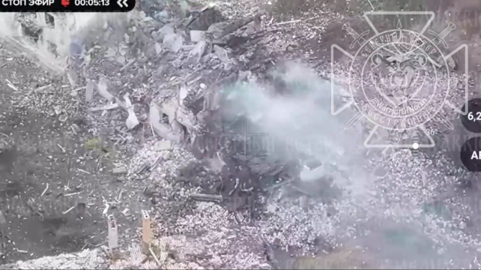 На кадрах — уничтожение украинского укрепления, кишащего боевиками ВСУ в Волчанске На кадрах — уничтожение украинского укрепления, кишащего боевиками ВСУ в Волчанске