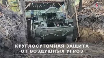 Евгений Лисицын: Расчёт ЗРК «Тор-М2» группировки «Север» во время несения боевого дежурства надёжно прикрыл наши подразделения на Харьковском направлении, уничтожив несколько разведывательных и ударных беспилотников...