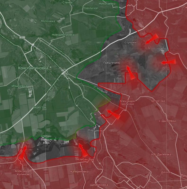 «На Константиновском направлении идут ожесточённые бои за Иванополье. Фиксируется проникновение российских ДРГ на окраины Константиновки. Судя по всему, ВС РФ применяют тактику «просачивания», ранее использованную в...