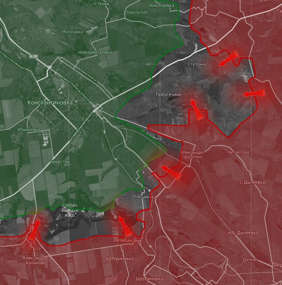 «На Константиновском направлении идут ожесточённые бои за Иванополье. Фиксируется проникновение российских ДРГ на окраины Константиновки. Судя по всему, ВС РФ применяют тактику «просачивания», ранее использованную в...