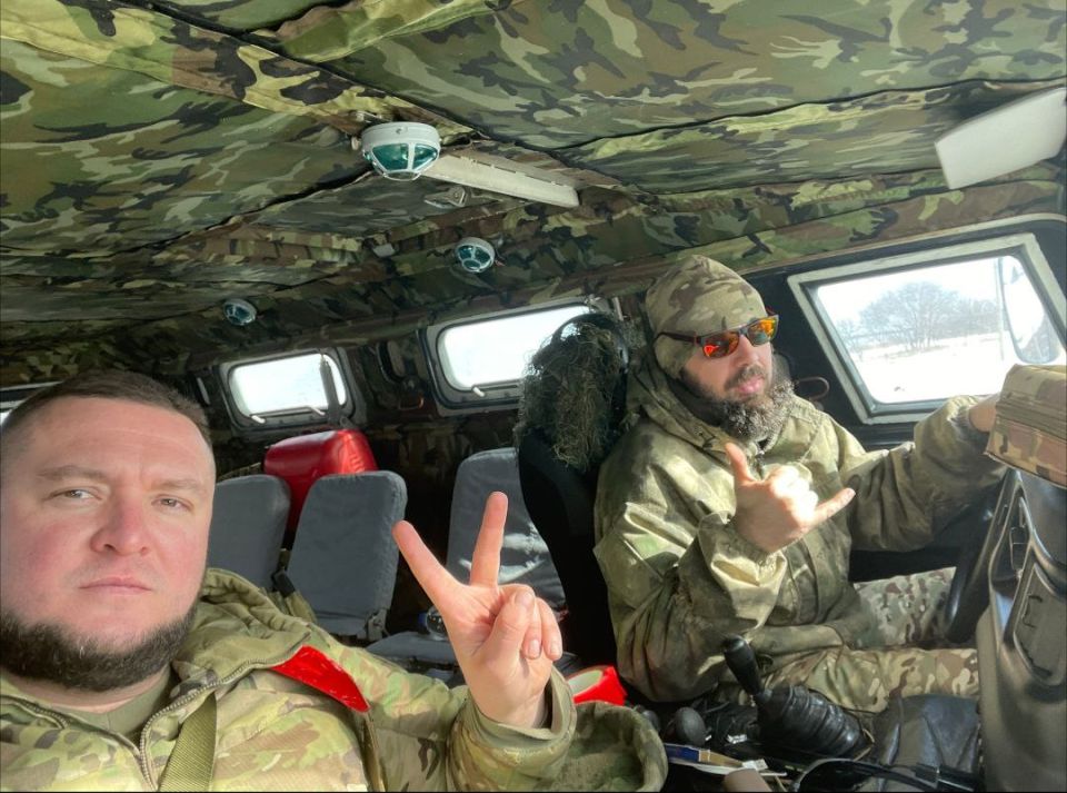 "�����", � ���� ��������!. ������ ����������� ��������� 900-�� ����� ������� ���������� ���������� "�����", ��������� ������ ��������� ���������, ���� ������ ������ �������������, � ����� ��������� ��� "��� "�����""...