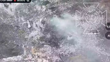 Харьковское направление.. В Волчанске разведывательный дрон обнаружил укрытие противника. Расчетом РСЗО «Торнадо-С» вражеский ПВД был ликвидирован