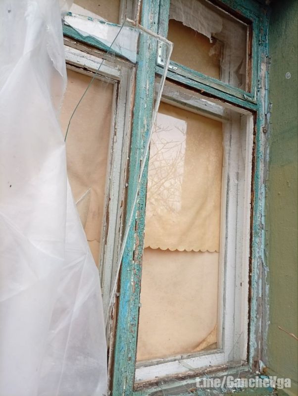 Виталий Ганчев: Применяя FPV-дрон, боевики киевского режима нанесли удар по домовладению в селе Воробьёвка Купянского района