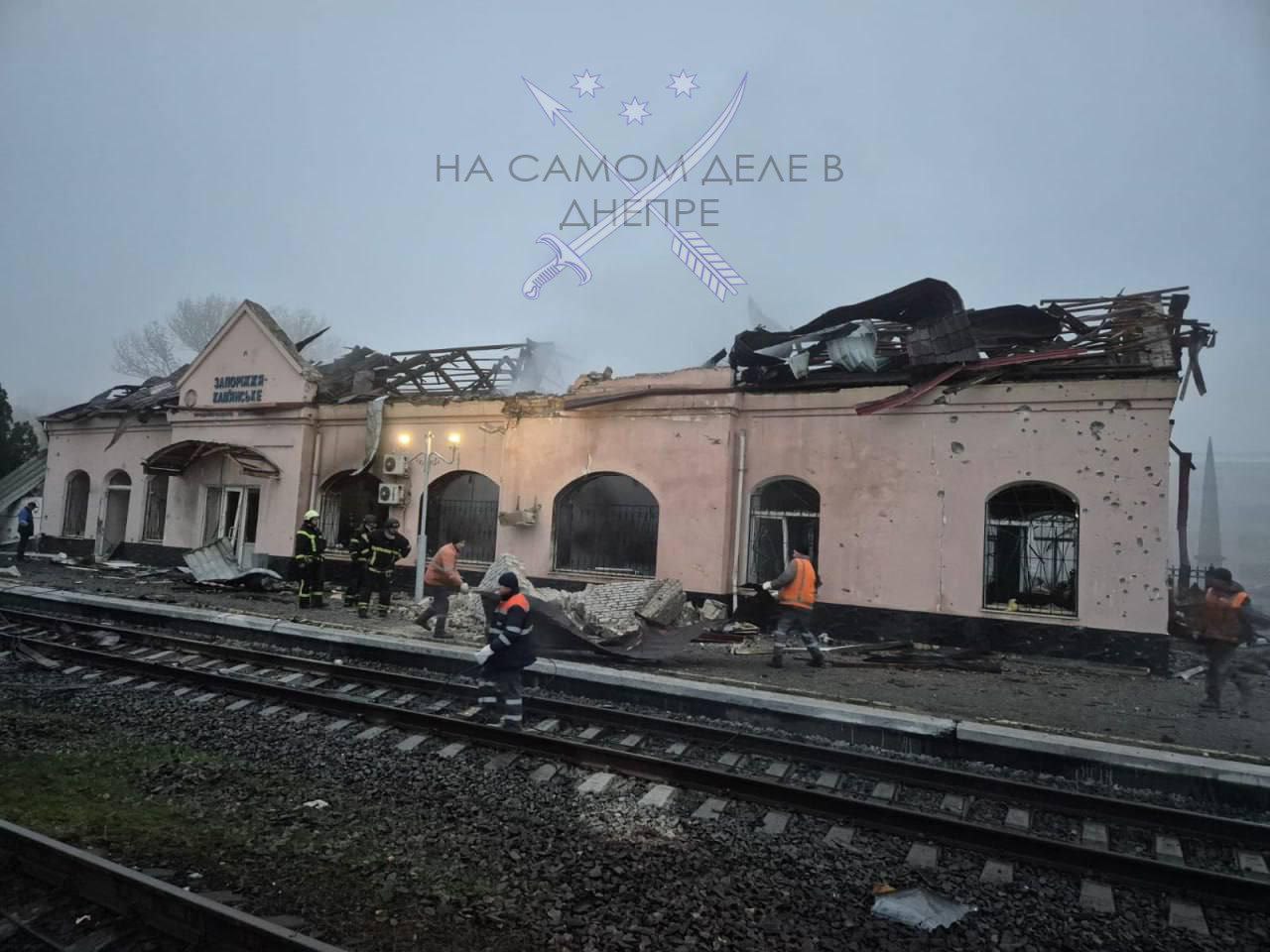 Сегодня ночью российская армия провела скоординированную серию атак на важные цели противника, расположенные в Днепропетровской, Харьковской и Черниговской областях