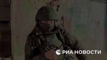 Зачистка Купянска от ВСУ выполняется уверенно, спокойно, в соответствии с поставленными задачами, сообщил командир штурмового отряда группировки "Запад" с позывным "Лаврик"