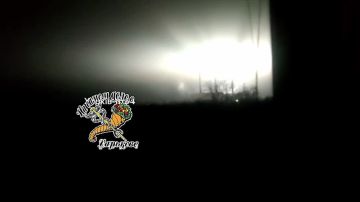 Перед тем, как пропал свет, харьковчане видели в небе яркую вспышку